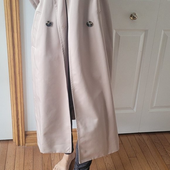 H and M trench coat size XS - Picture 3 of 7